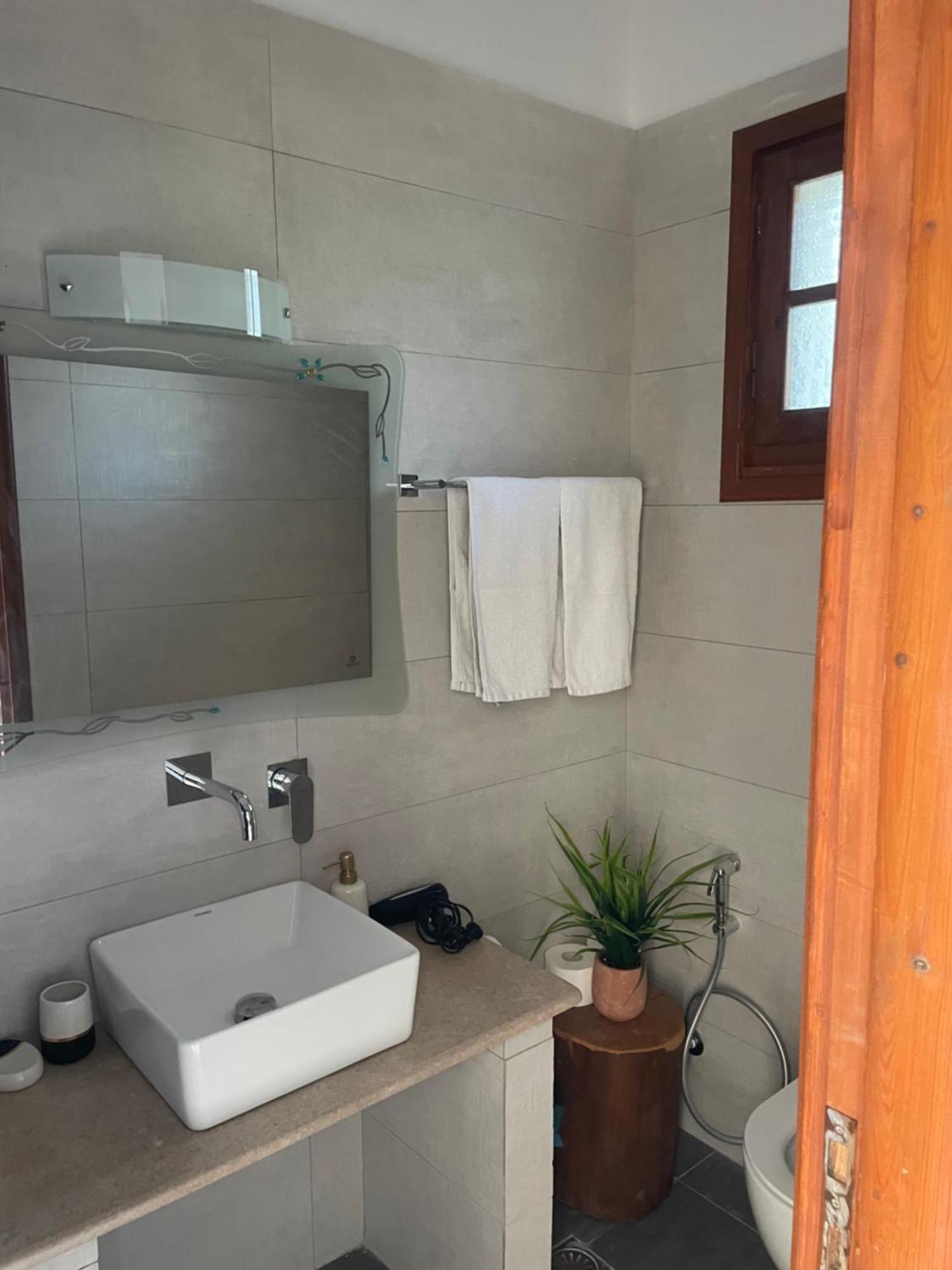 Gerani Apartment Vasilikos  Bagian luar foto