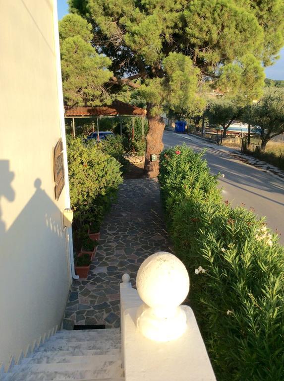 Gerani Apartment Vasilikos  Ruang foto