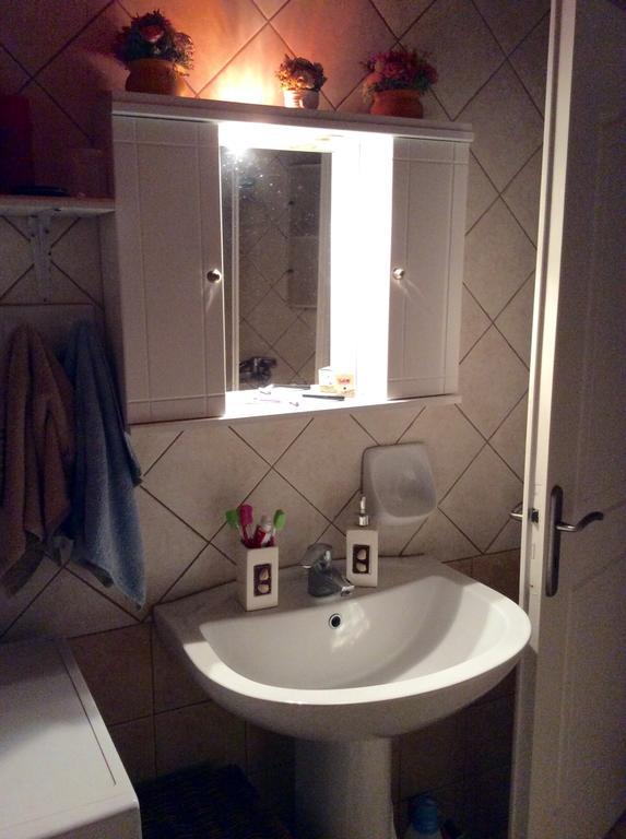 Gerani Apartment Vasilikos  Ruang foto