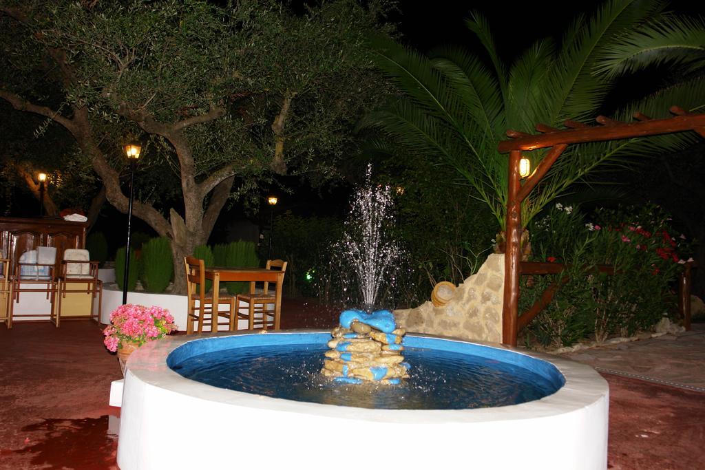 Gerani Apartment Vasilikos  Ruang foto